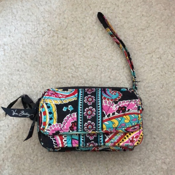Vera Bradley Handbags - Vera Bradley wallet wristlet